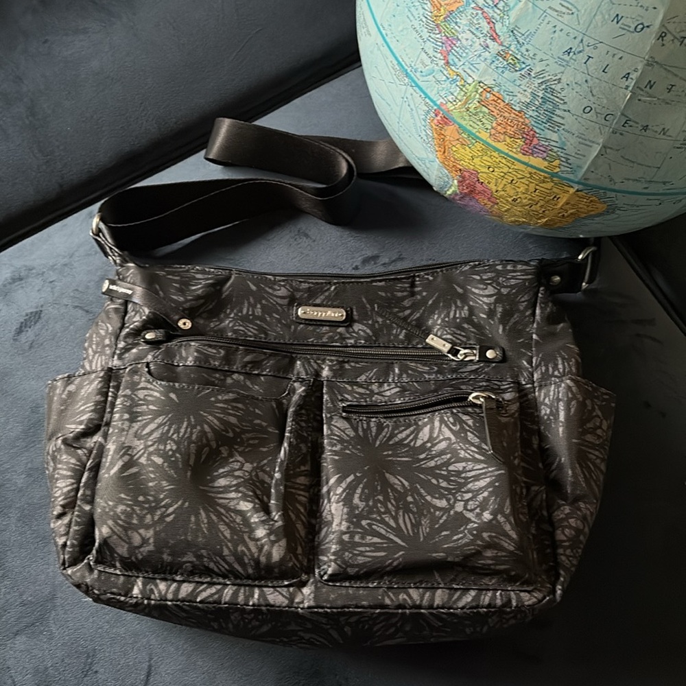 Baggalini Black Onyx Everyday Bag
